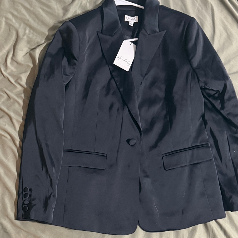 Wonderly Black Blazer